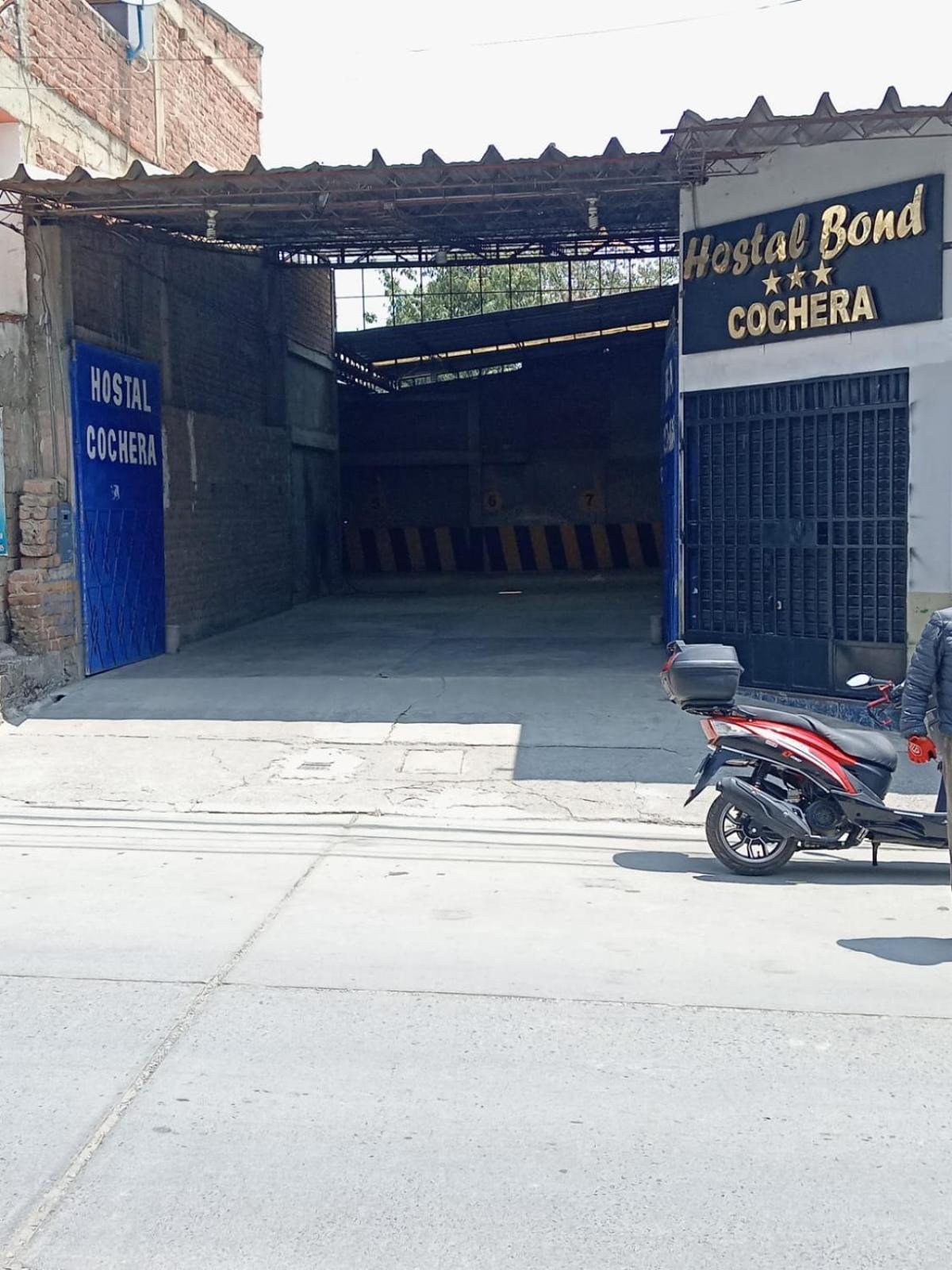 Hostal Bond Уарас Экстерьер фото
